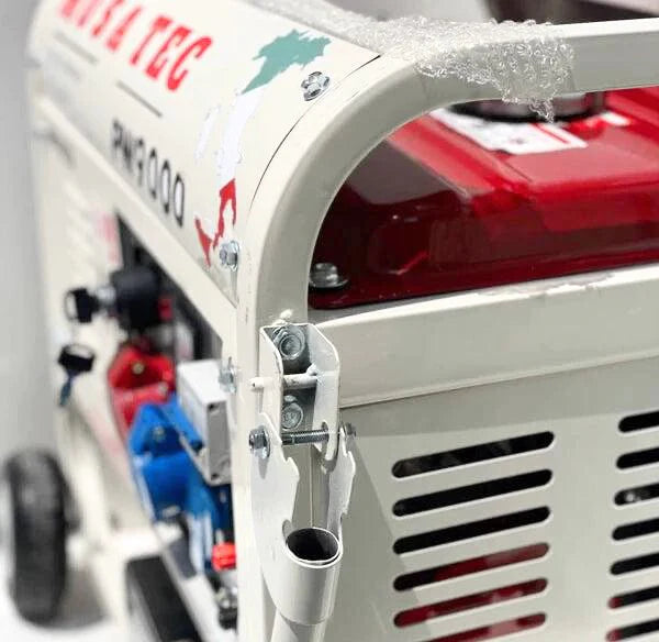 Generatore Di Corrente Diesel 8,5 kW Inverter AVR Trifase Silenzioso – 8500W